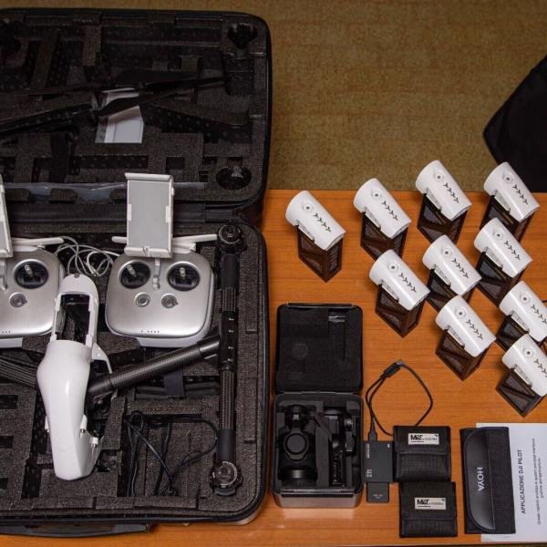 DJI INSPIRE 1 PRO RAW ZENMUSE X5R + 9 TB48 and 2 TB47